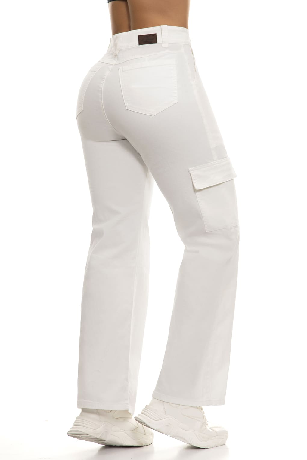 10086 Pantalón cargo bpt, efecto levanta cola tiro Súper alto, stretch color Blanco hueso