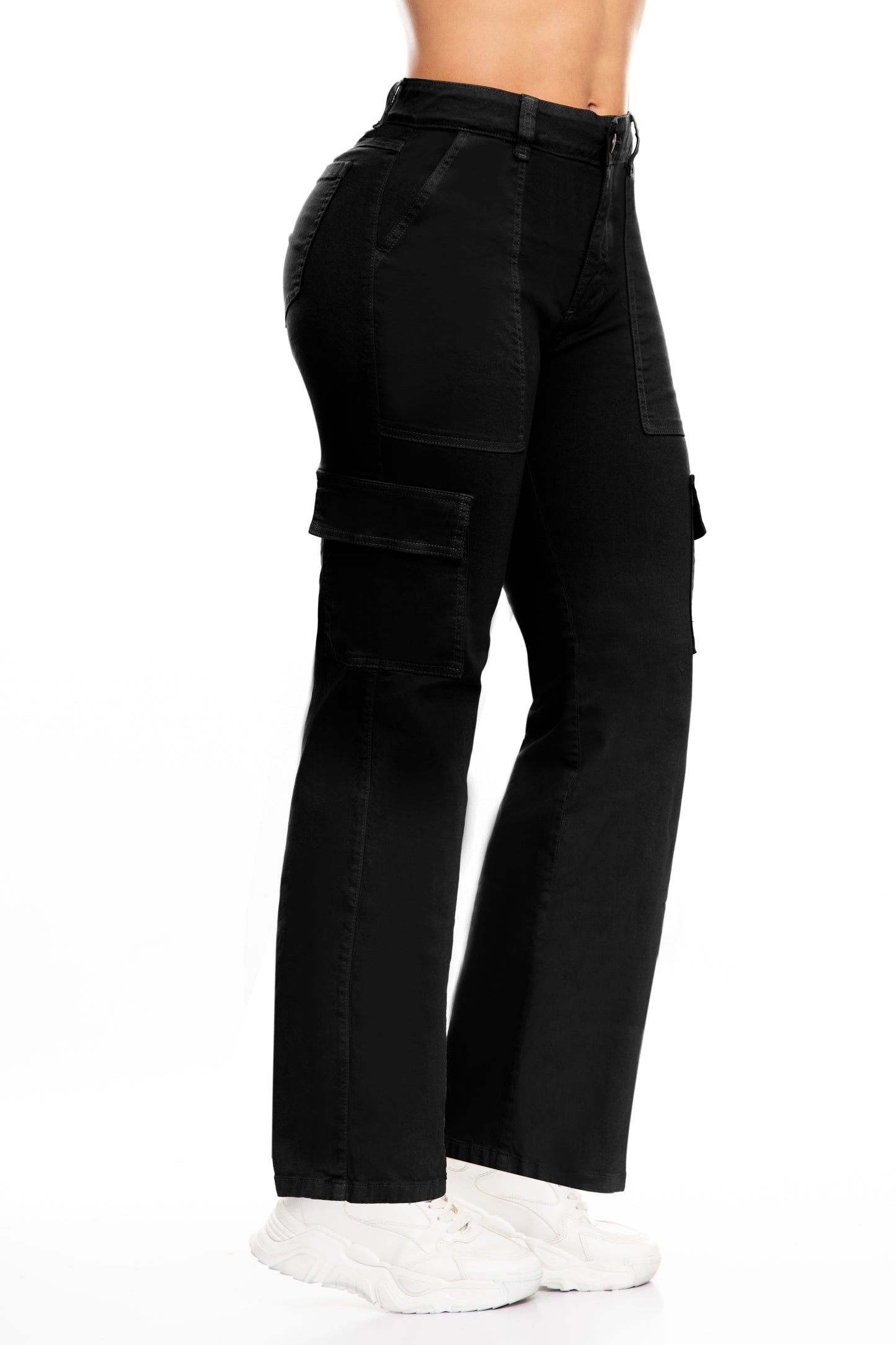 10108 pantalón cargo, tiro súper alto, bota ancha, efecto levanta cola, color negro, strech